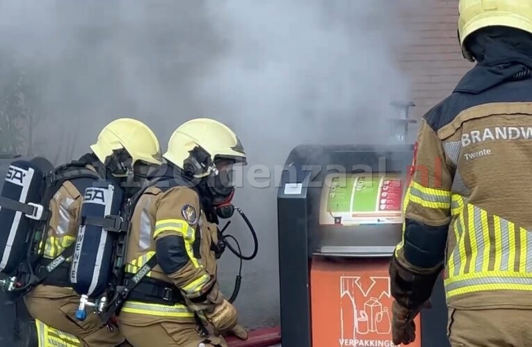 Brandweer Oldenzaal rukt uit voor brand in container