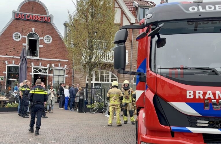 VIDEO: Brandweer rukt uit voor keukenbrand bij restaurant Las Carretas