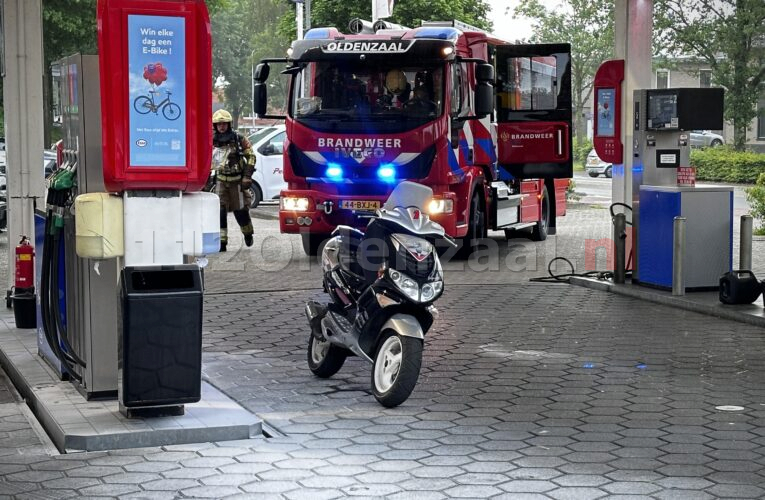 Brandweer rukt uit voor brand bij tankstation in Oldenzaal