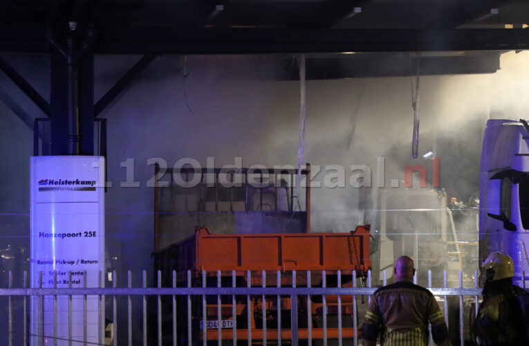 Video: Vrachtwagenbrand op bedrijventerrein van Heisterkamp in Oldenzaal